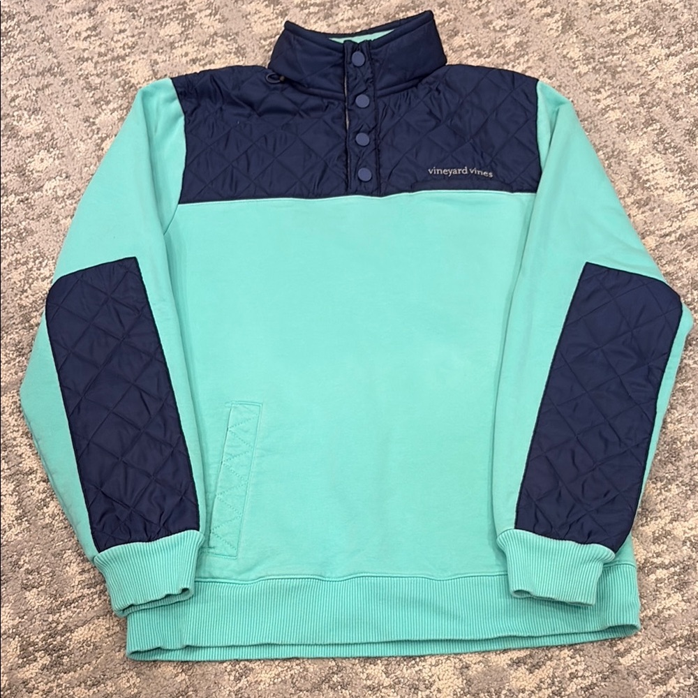 Vineyard Vines Aqua and Navy Quilted Pullover